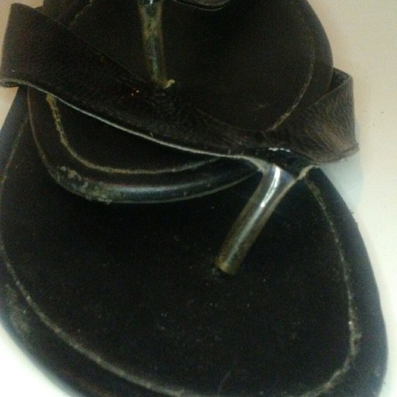 Max Collection Thong Flip Flops - Picture 5 of 6